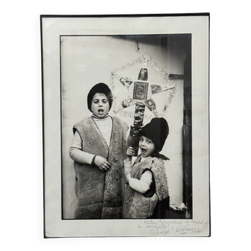 Photo artistique dédicacée par Gheorge Rizeanu XXe 2 enfants roumains