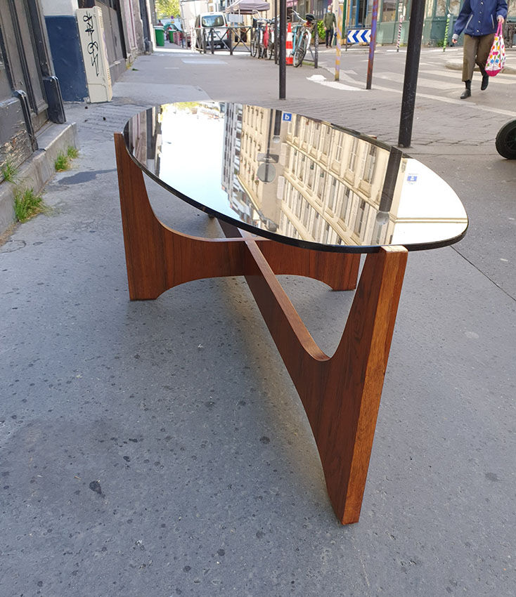 Oval coffee table, Hugues Poignant 60