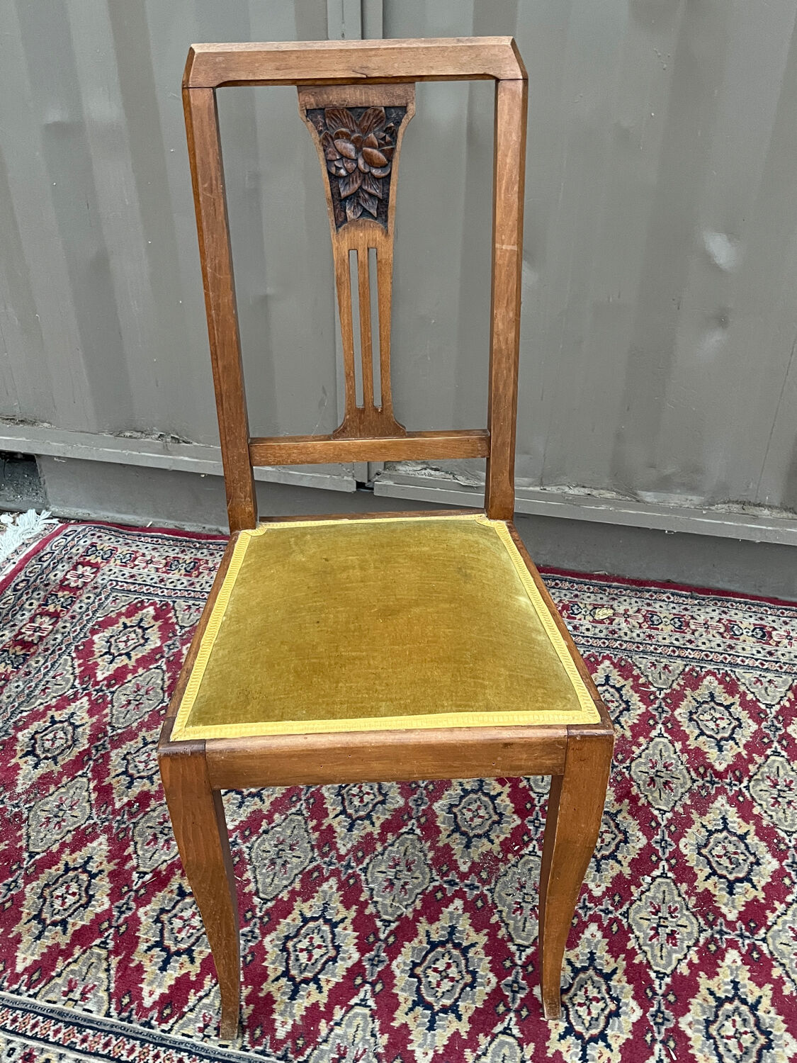 Decorative chair