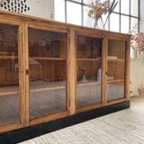 Enfilade de métier en chêne avec portes vitrées