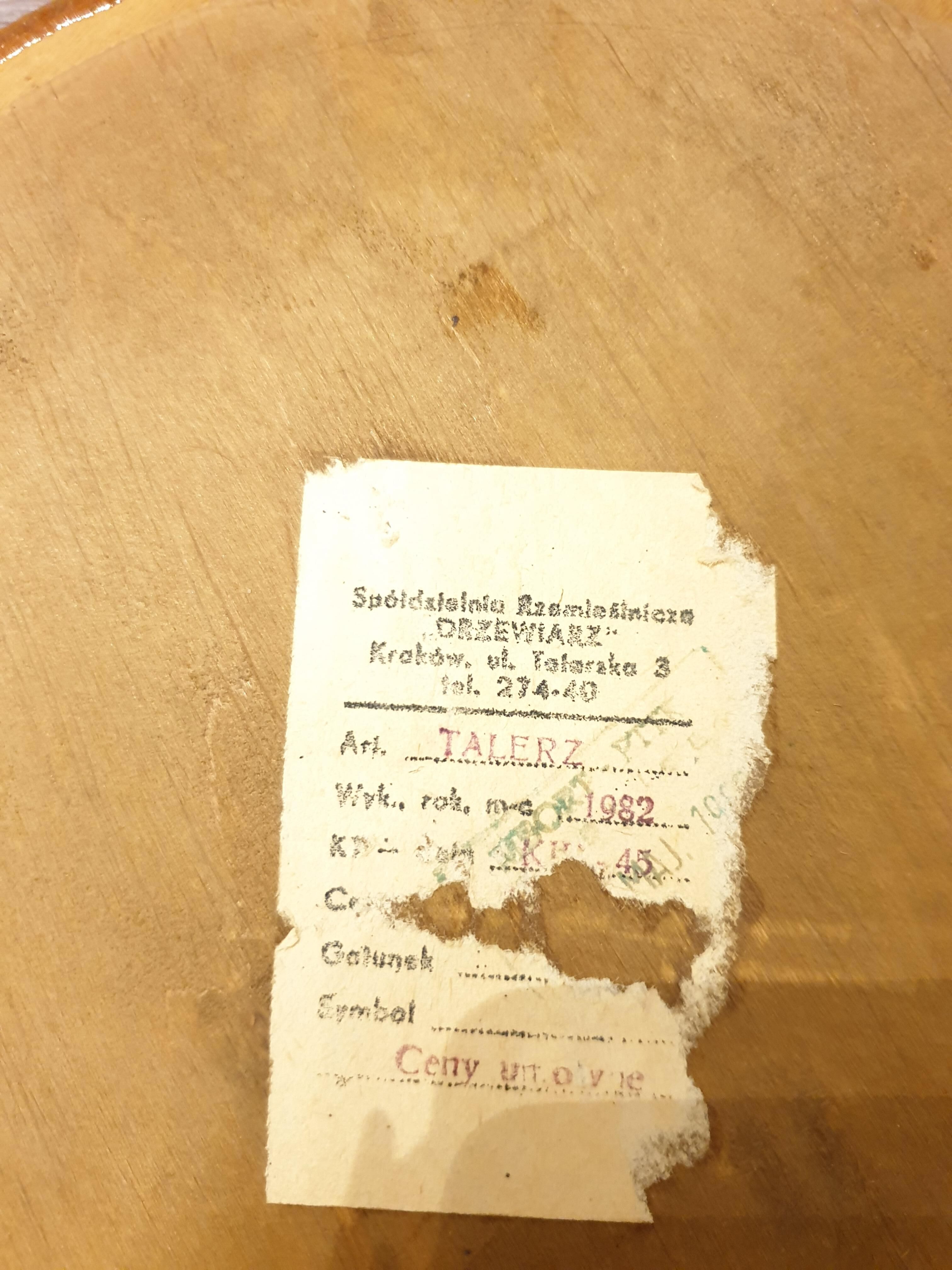 Plats en bois gigogne 1982