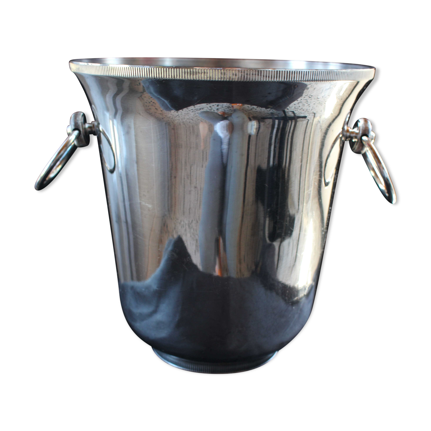 Champagne bucket