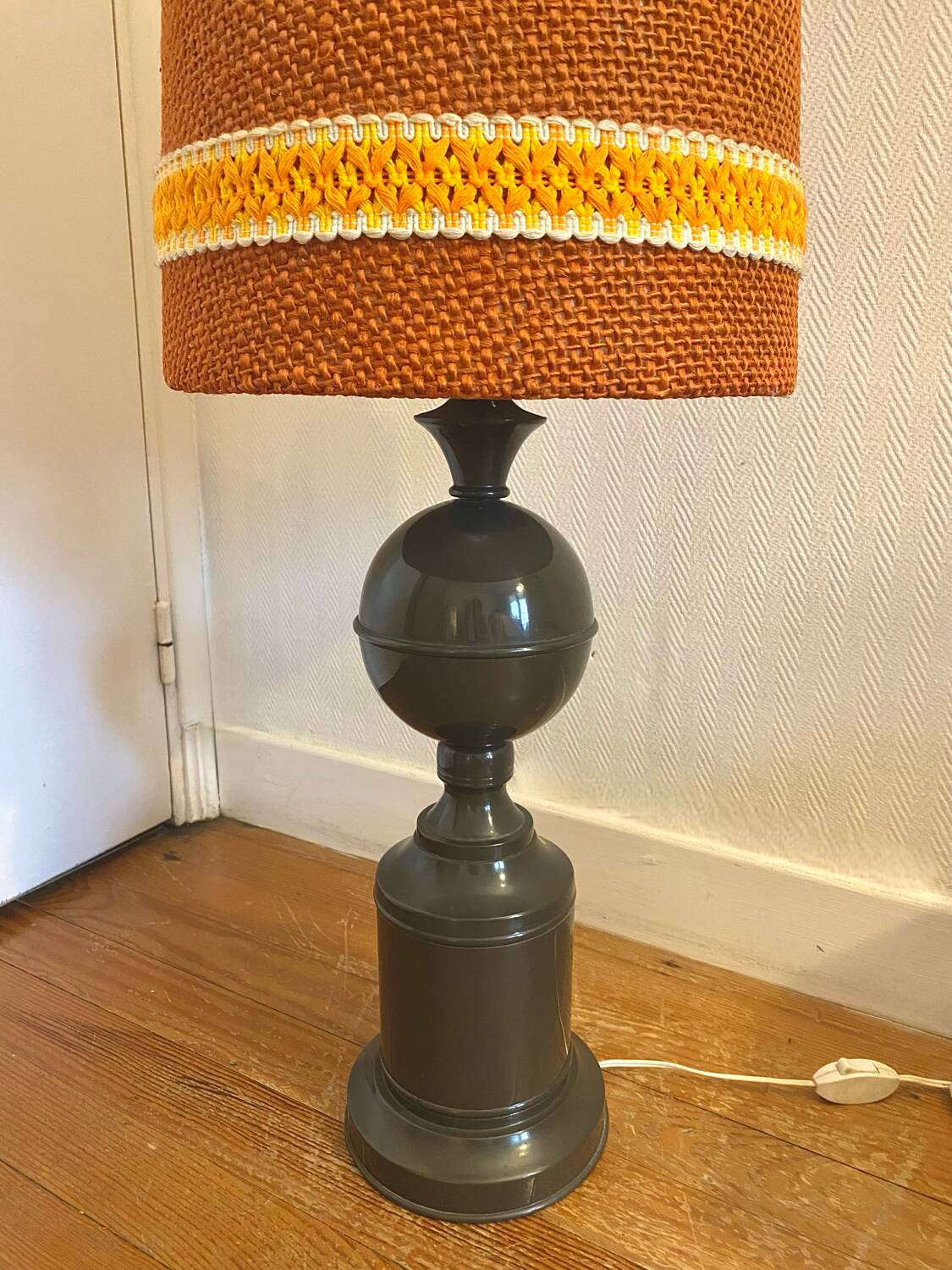 Large vintage lamp from the 70s