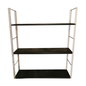 String wall shelf