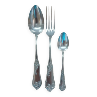 36 couverts anciens en métal argenté "Boulenger "