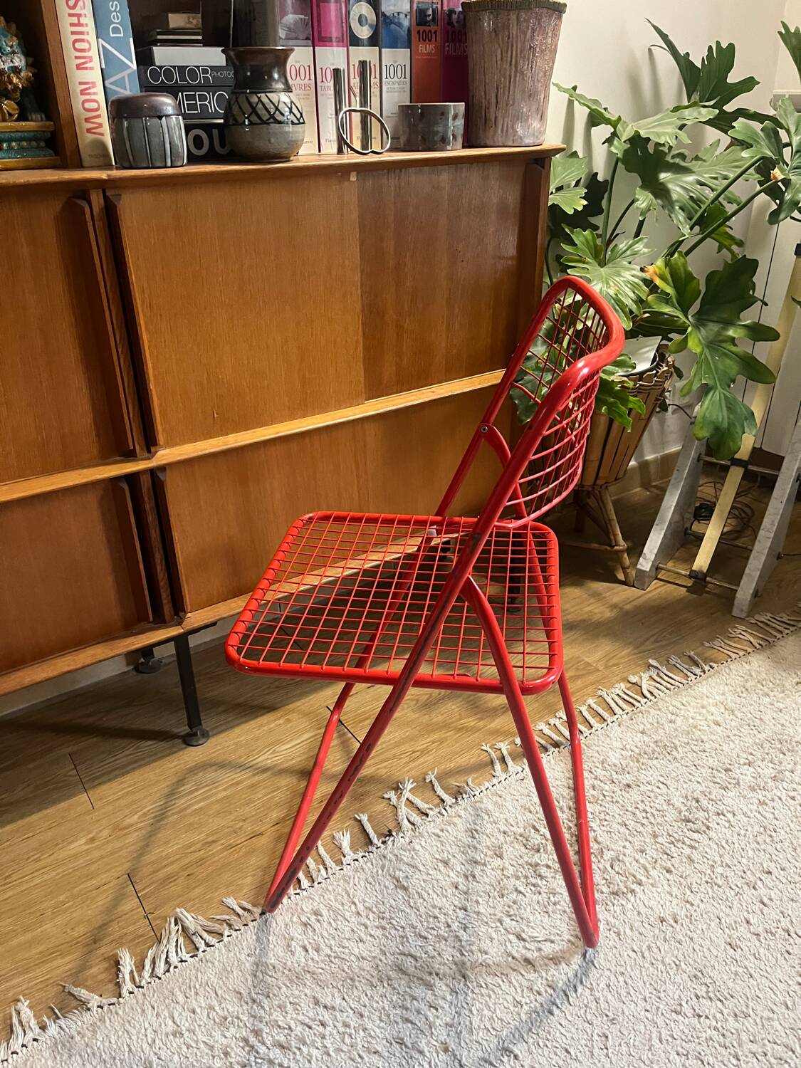 Vintage red Tallin chair