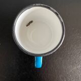 Petite tasse bleue Swallow brand tôle émaillée