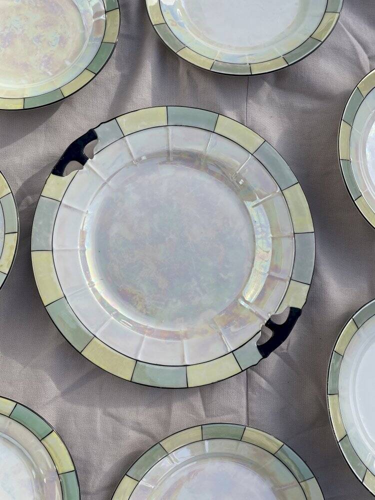 Set of 9 dessert plates and 1 serving platter Victoria China