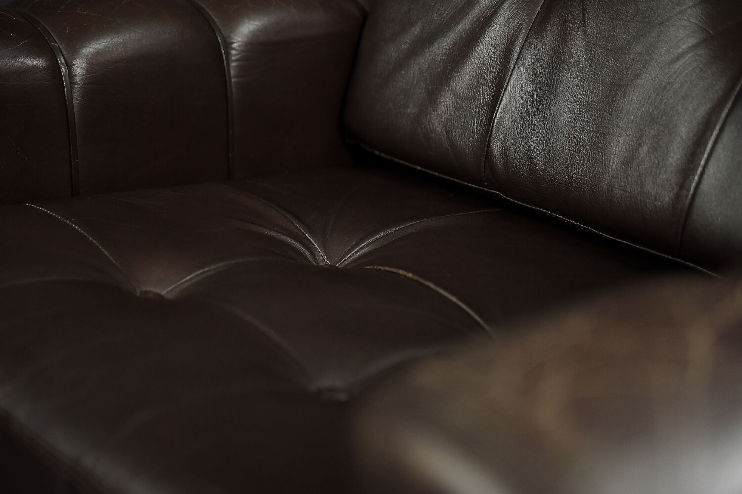 Vintage Mid-Century Modern Brown Leather Heart-shaped Lounge Chair, 1960s, Set of 2