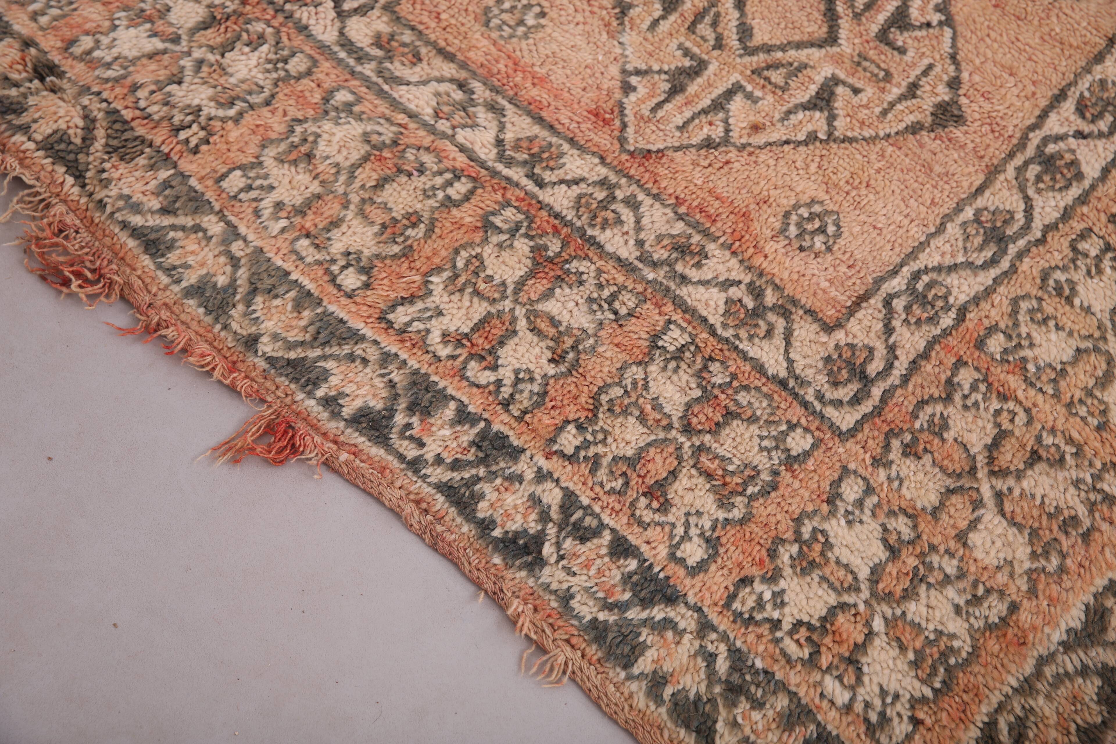 Peach Vintage Moroccan Rug 164 x 266 cm, Berber Wool Rug, Handmade Boho Rug