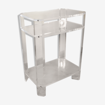 Console three plexiglass trays