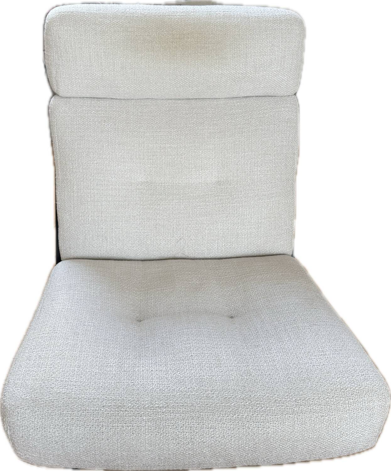 Luxury bergère armchair Minotti