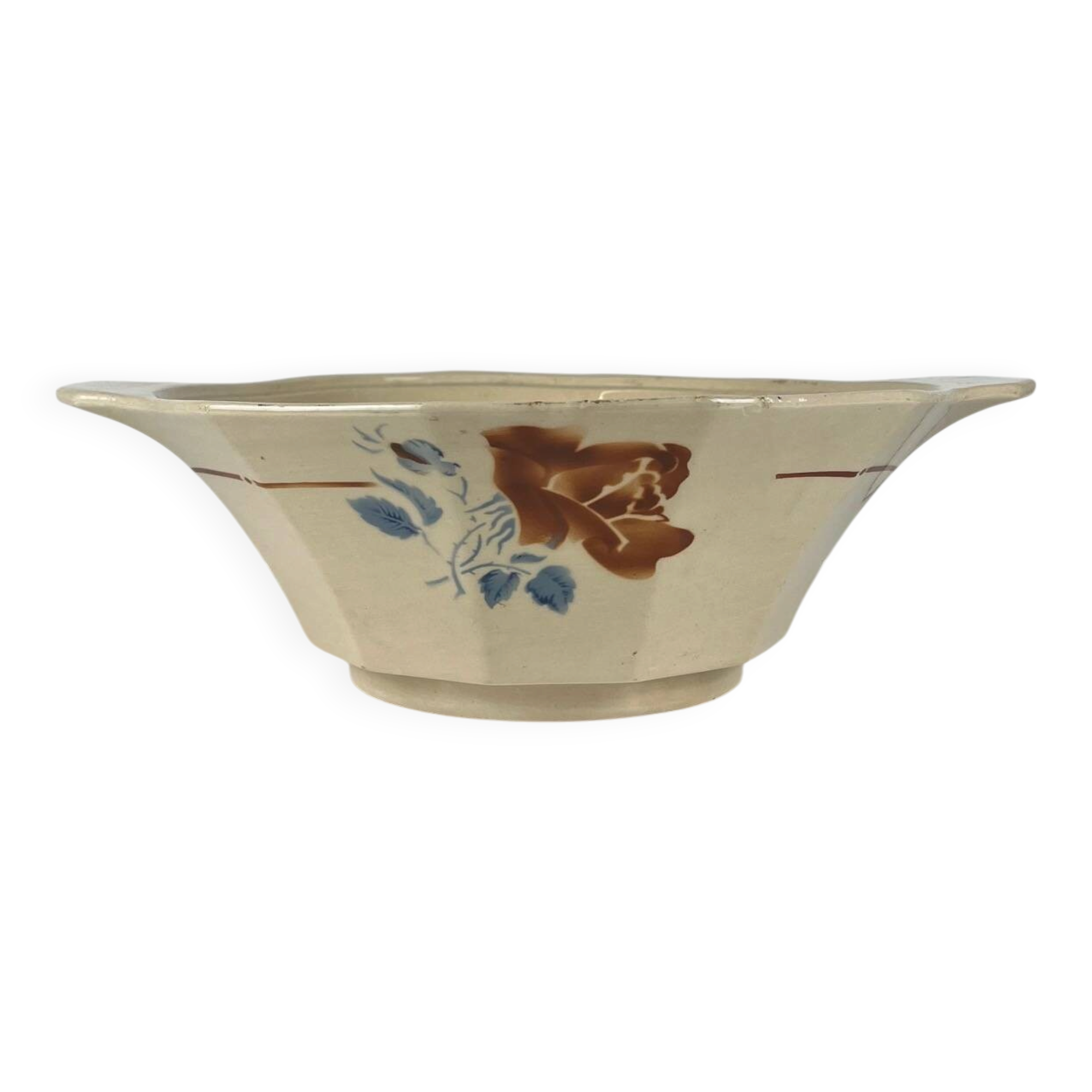 Salad bowl / soup tureen without lid Sarreguemines flower pattern, first me.
