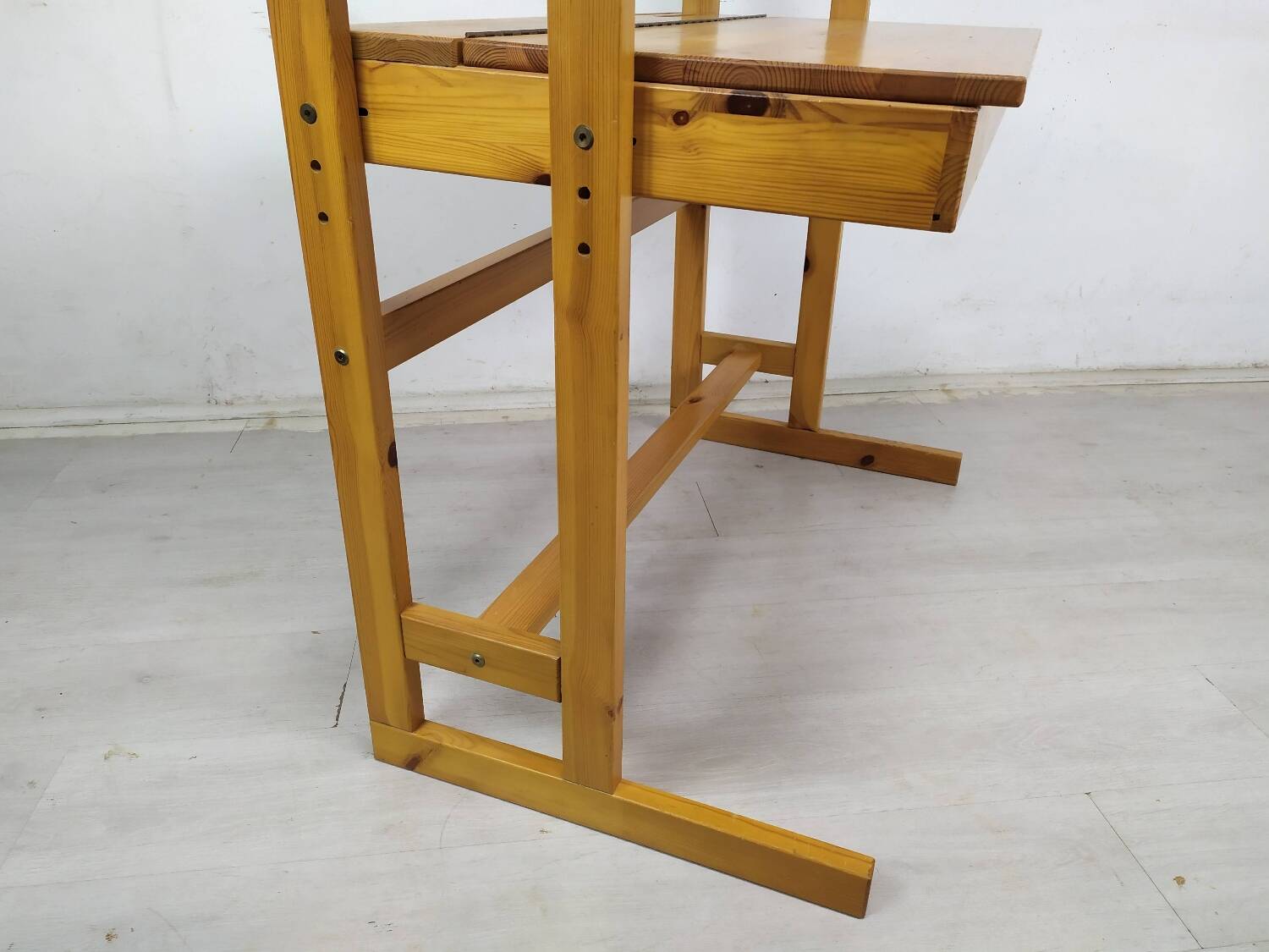 Vintage pine shelf desk