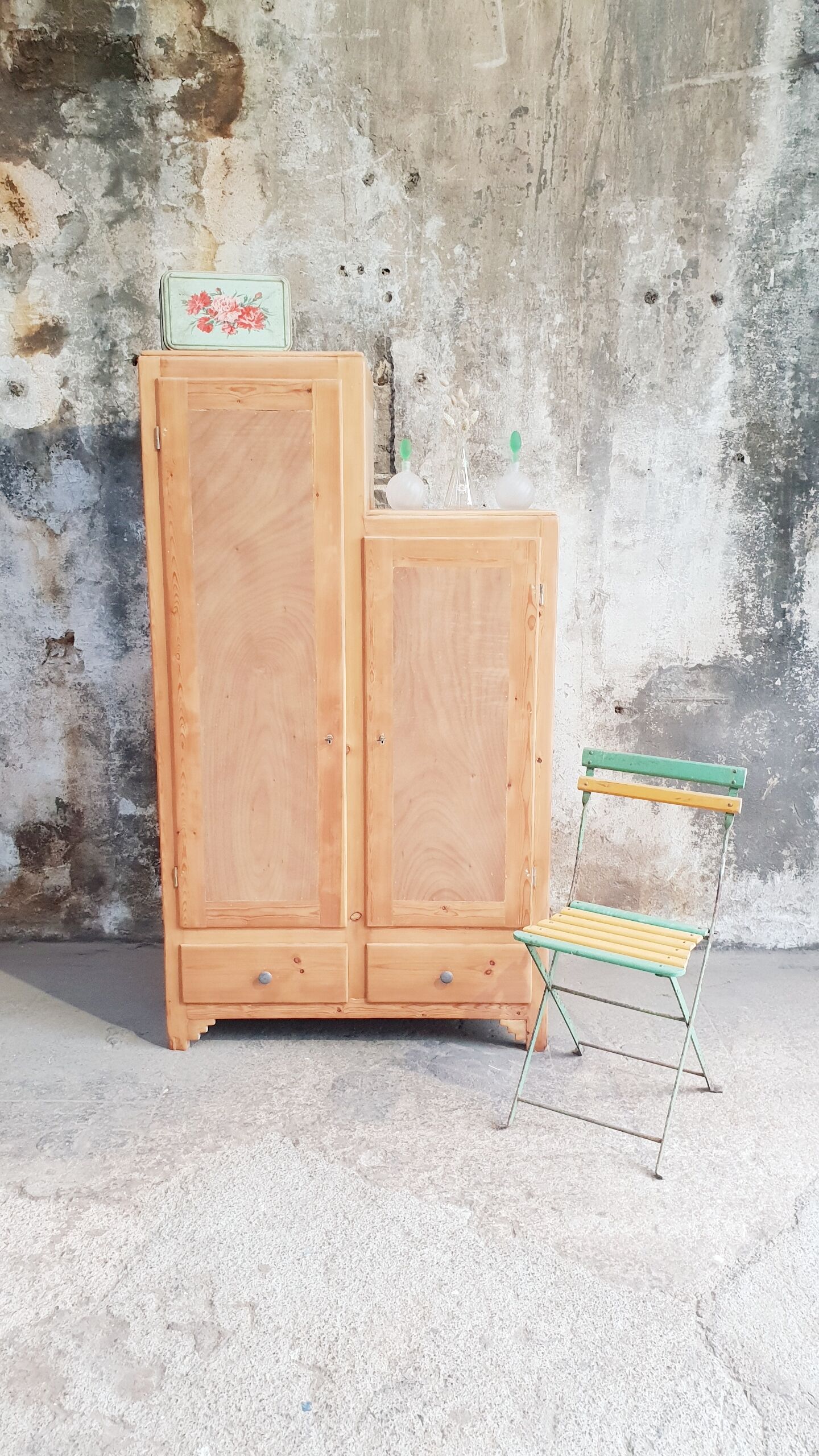 Vintage asymmetrical cabinet