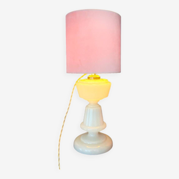 Lampe rose poudré en opaline