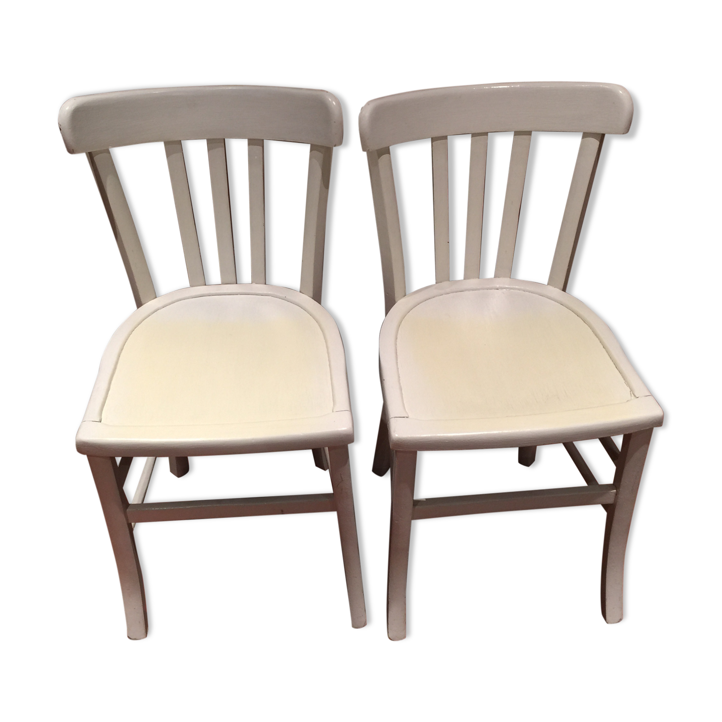 Paire de chaises bistrot peintes en blanc Luterna