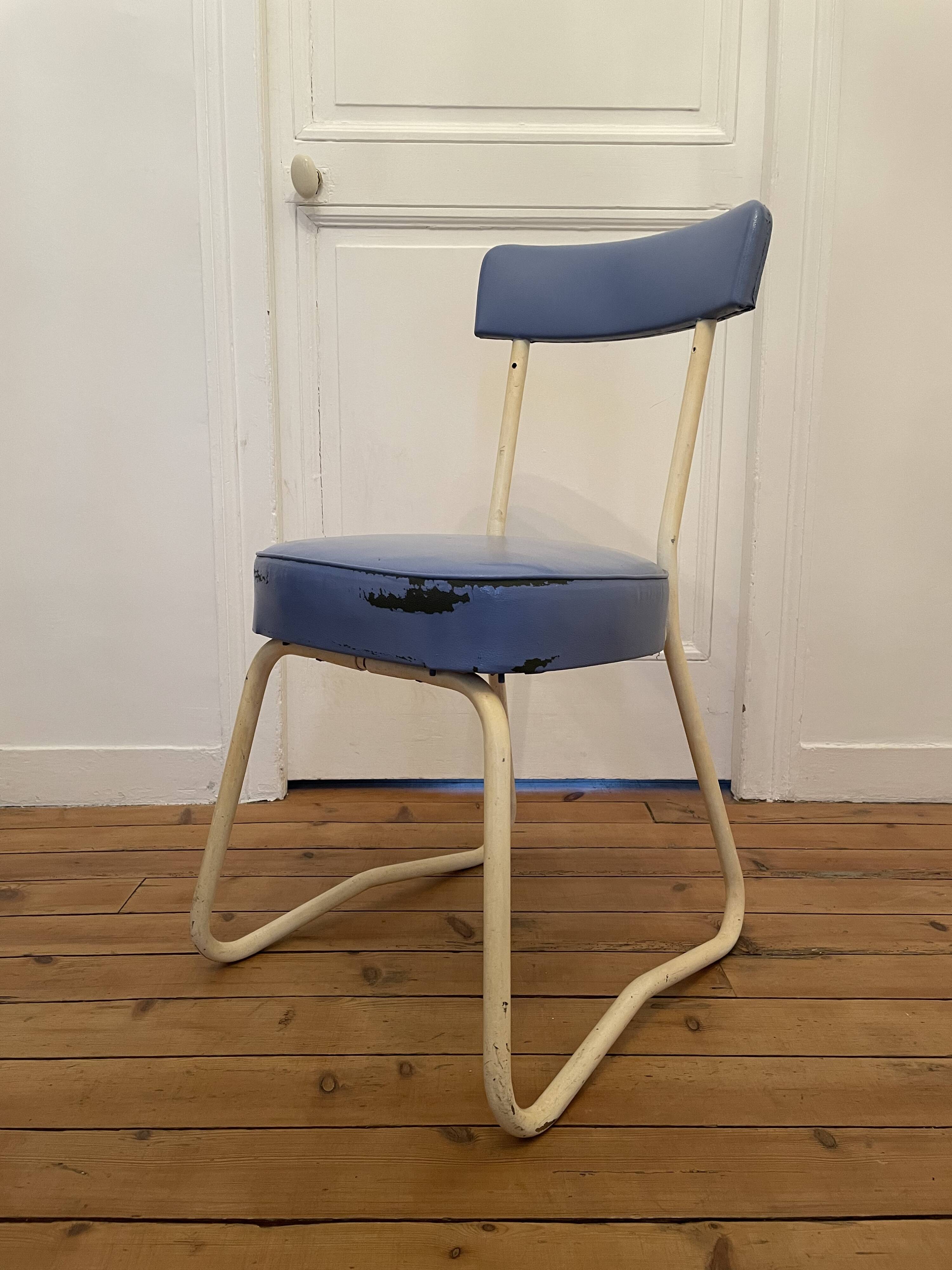 Bauhaus Ronéo office chair 1950