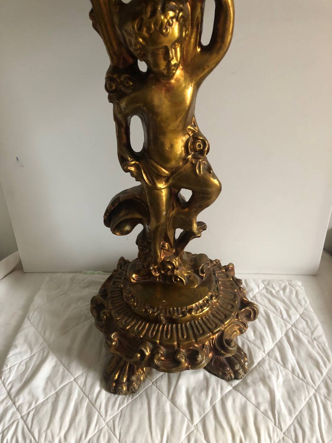 Console baroque pied de lions dessus marbre