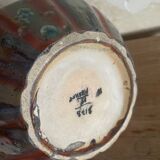Stoneware vase.
