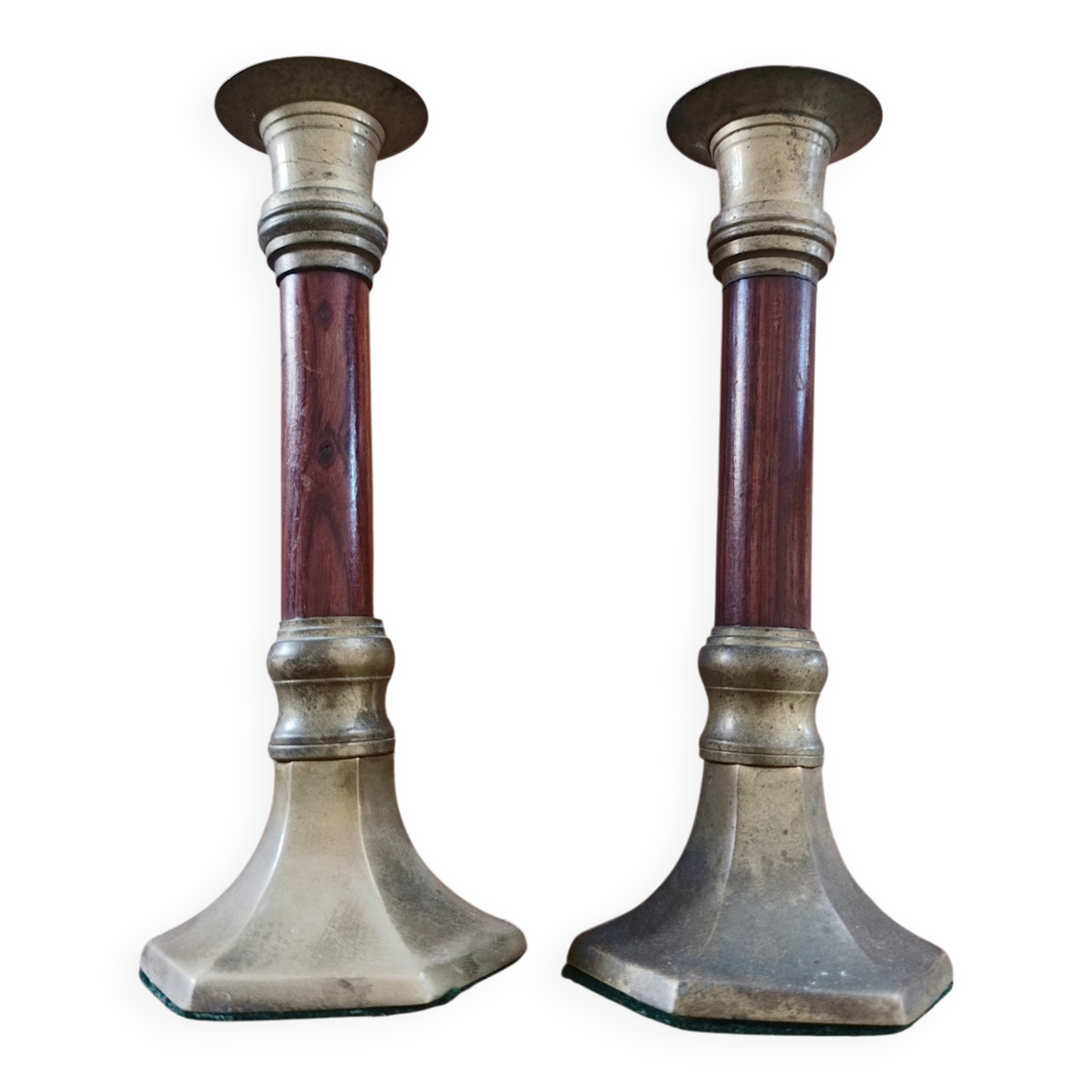 Pair of candlesticks