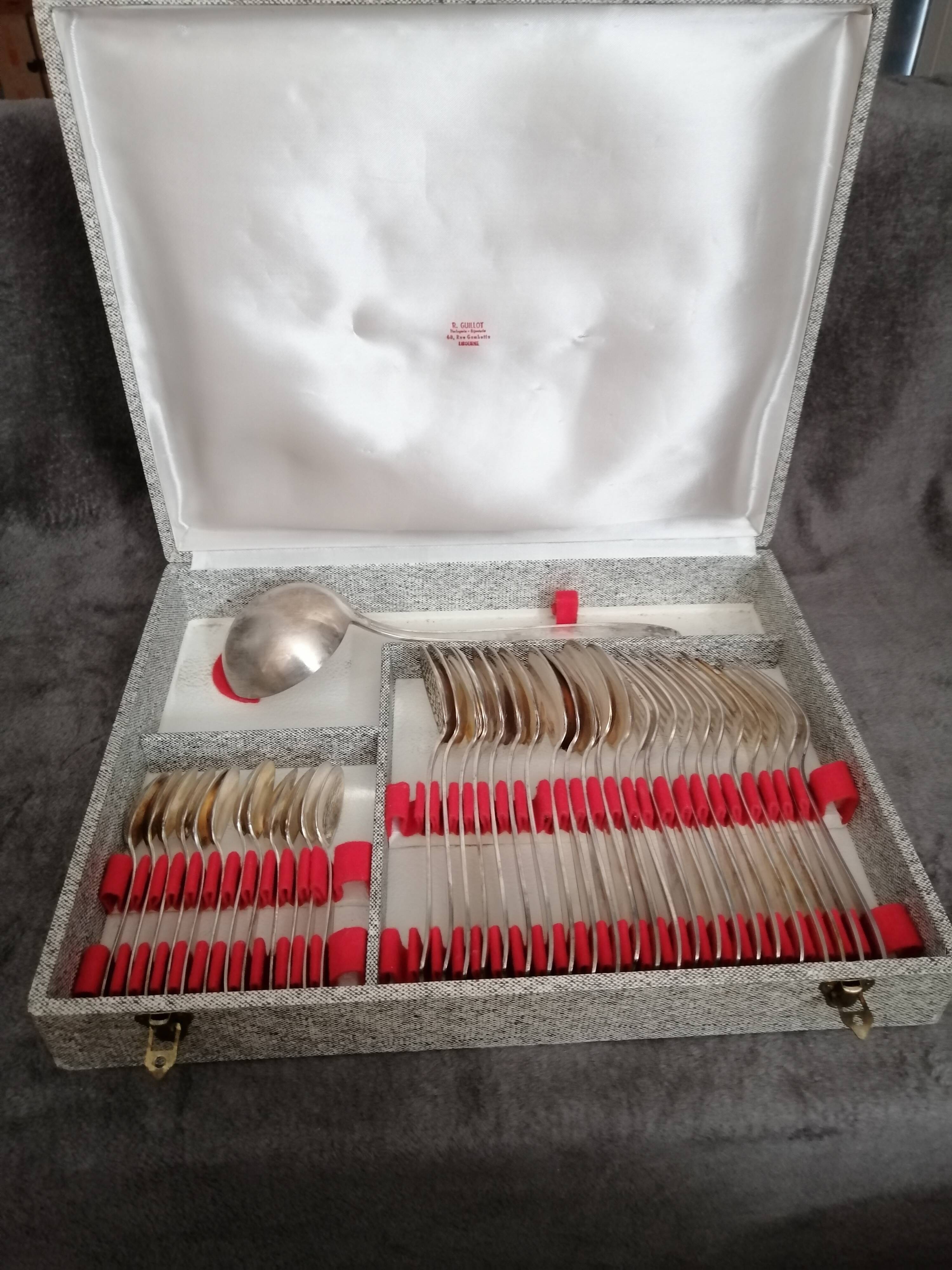 White metal household (punch 84)