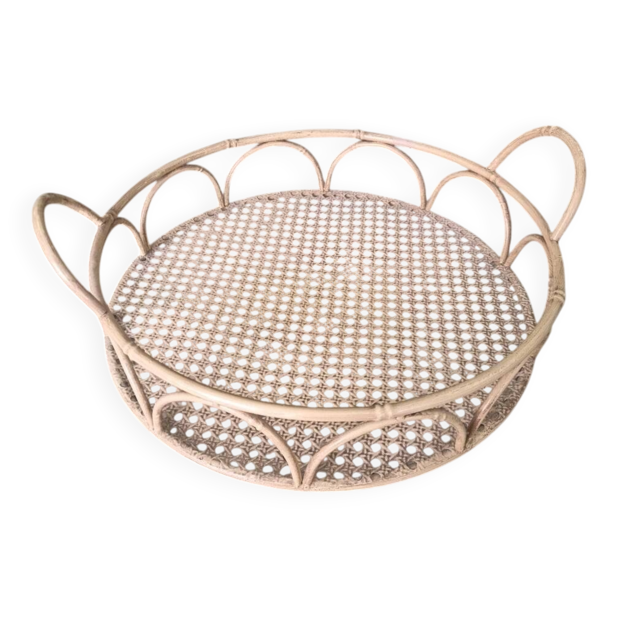 Metal tray with imitation caning