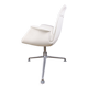 Fauteuil Danois en Cuir blanc et Acier, modèle FK 6725 ou « Tulip chair » par Preben Fabricius.