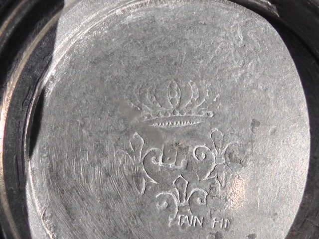 Fine pewter milk jug