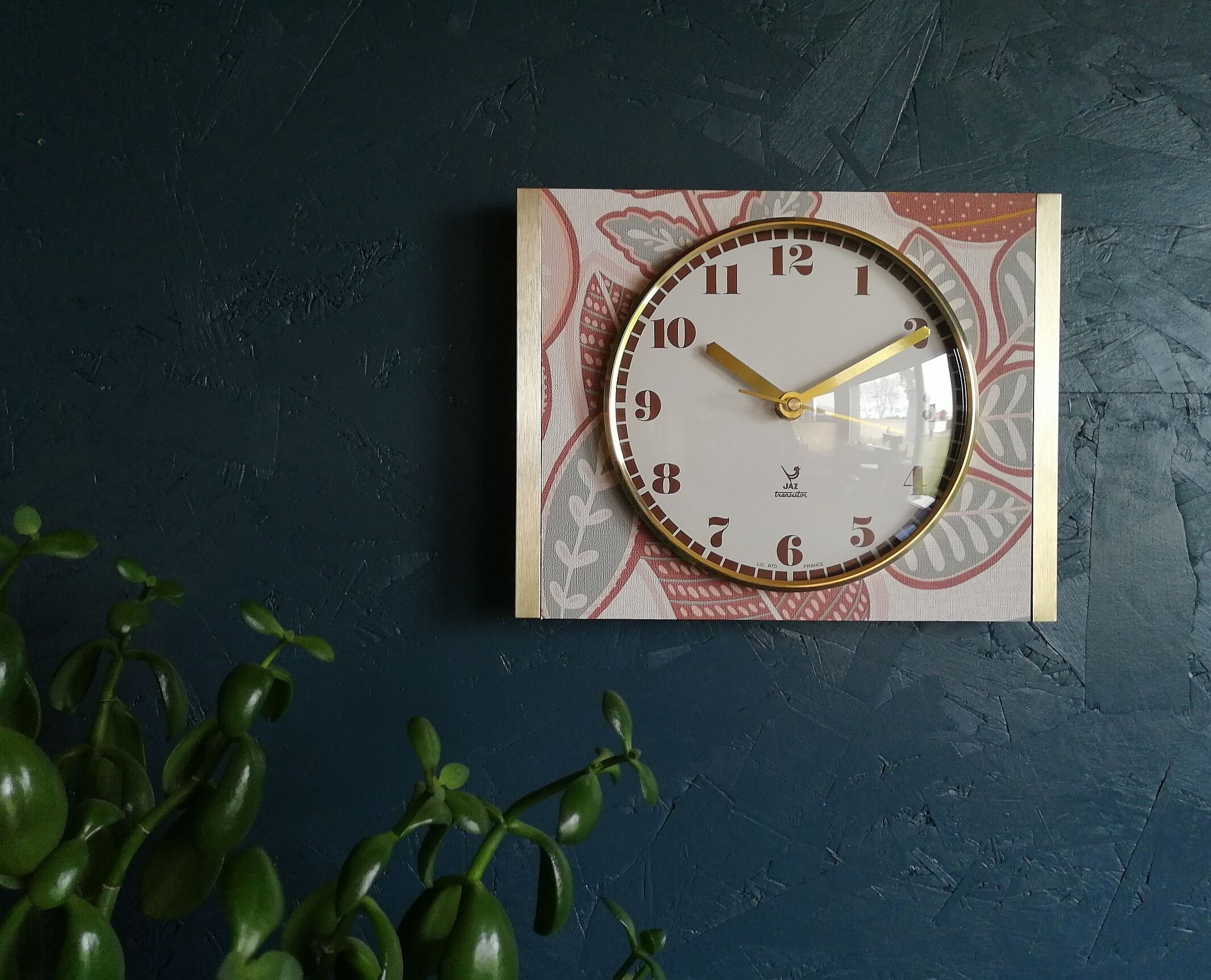 Vintage silent rectangular wall clock "Jaz Terracotta"