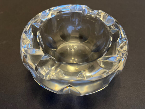 Cendrier en cristal de Baccarat