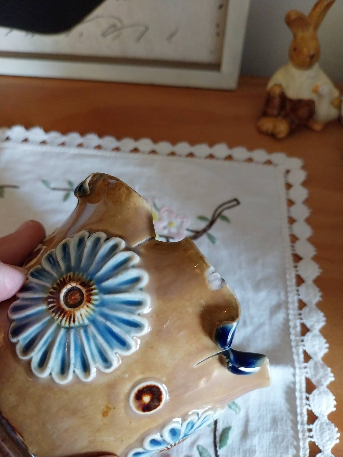 Royal Doulton miniature lambeth pot