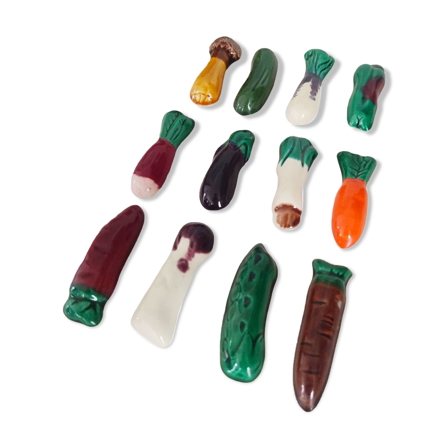 Set of 12 slip ceramic knife holders