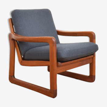 Mid-Century Danish Teak Armchair from Holstebro Møbelfabrik, 1970s.