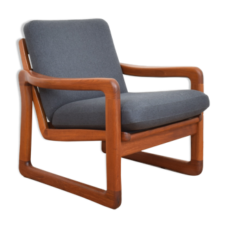 Mid-Century Danish Teak Armchair from Holstebro Møbelfabrik, 1970s.