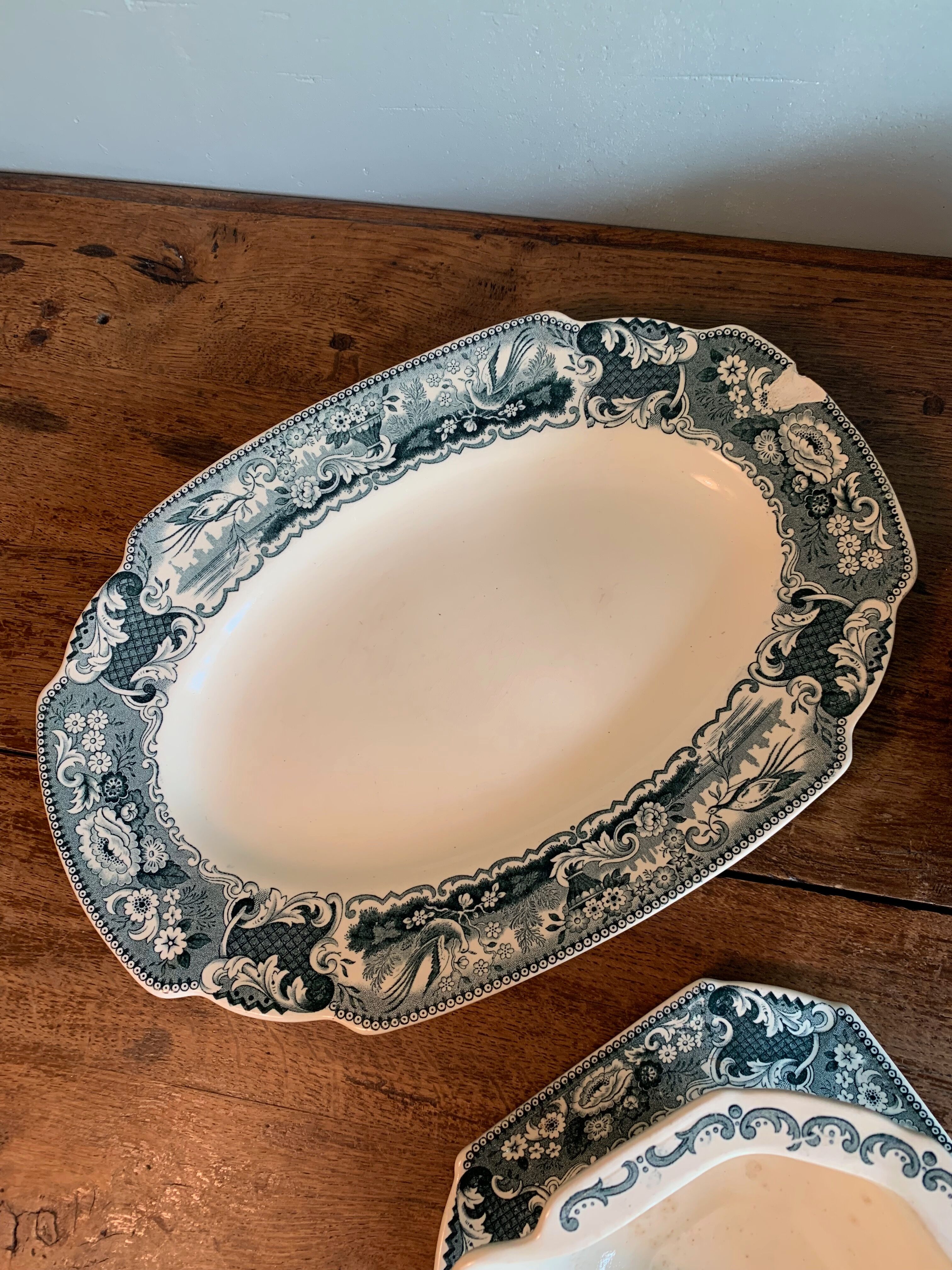 Set of 3 serving dishes in Maastricht ceramic