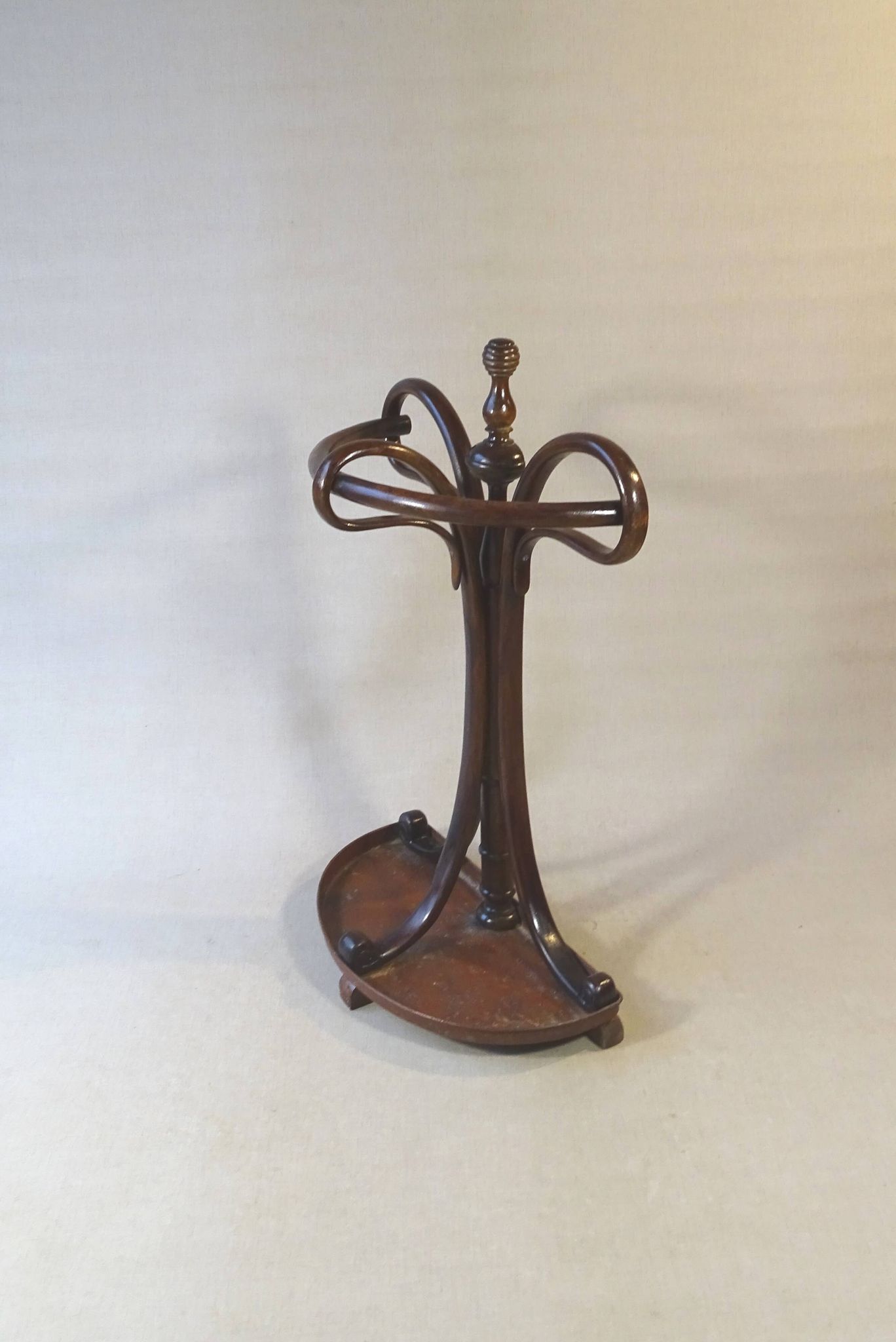Thonet umbrella stands, bentwood 1890/1900 - curved wood