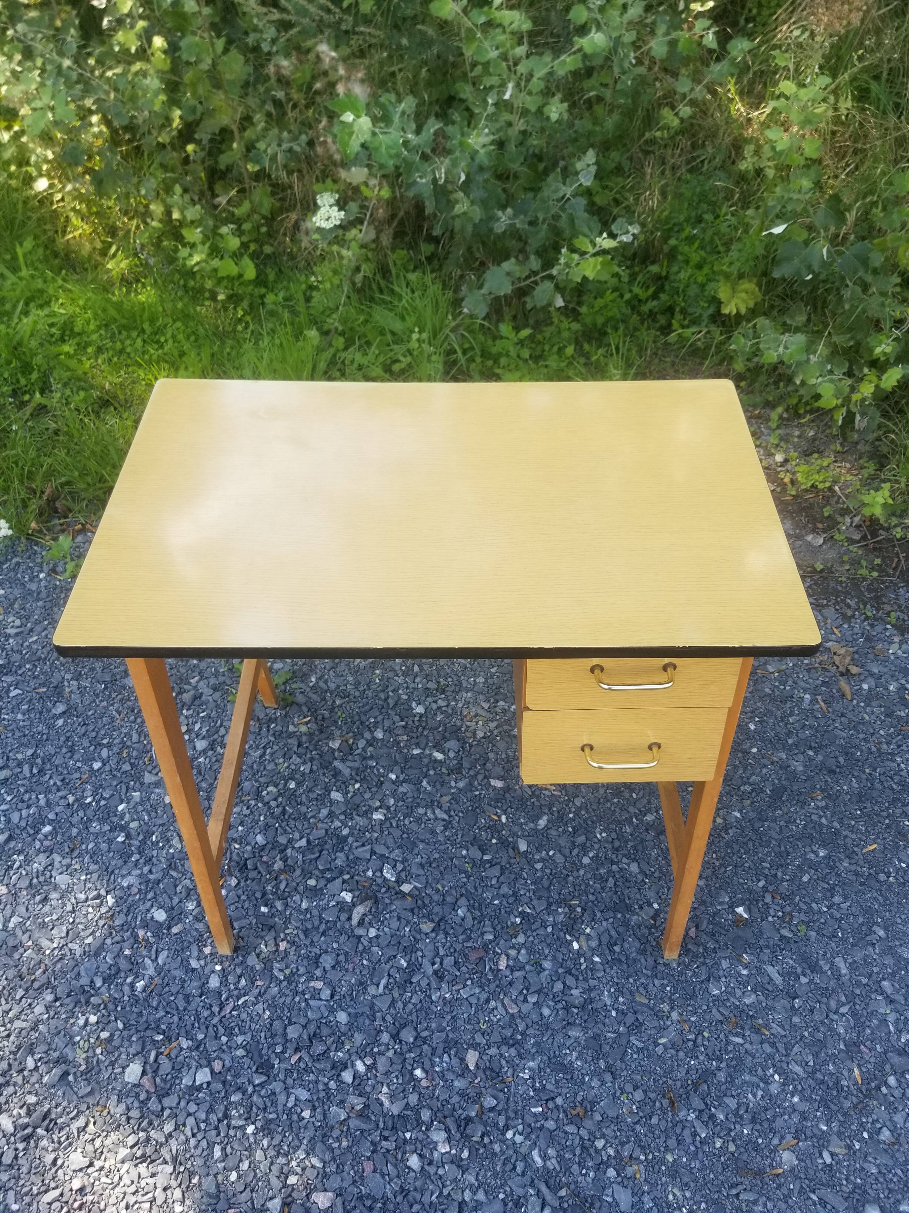 Children's desk and chair