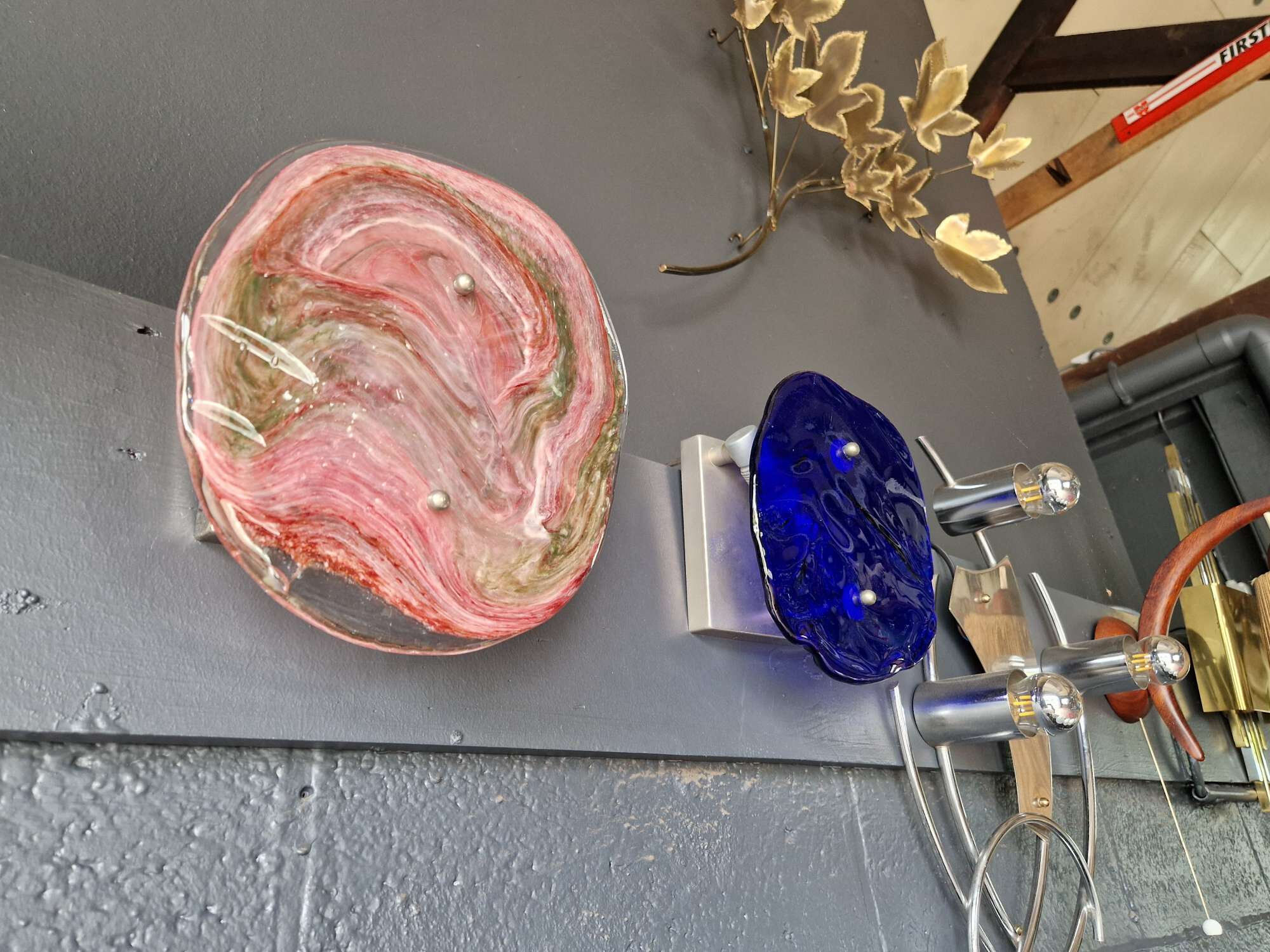 Pink veined blown Murano glass wall light, 1970s