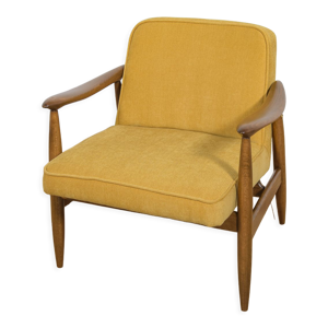 Fauteuil gfm-87 par Juliusz
