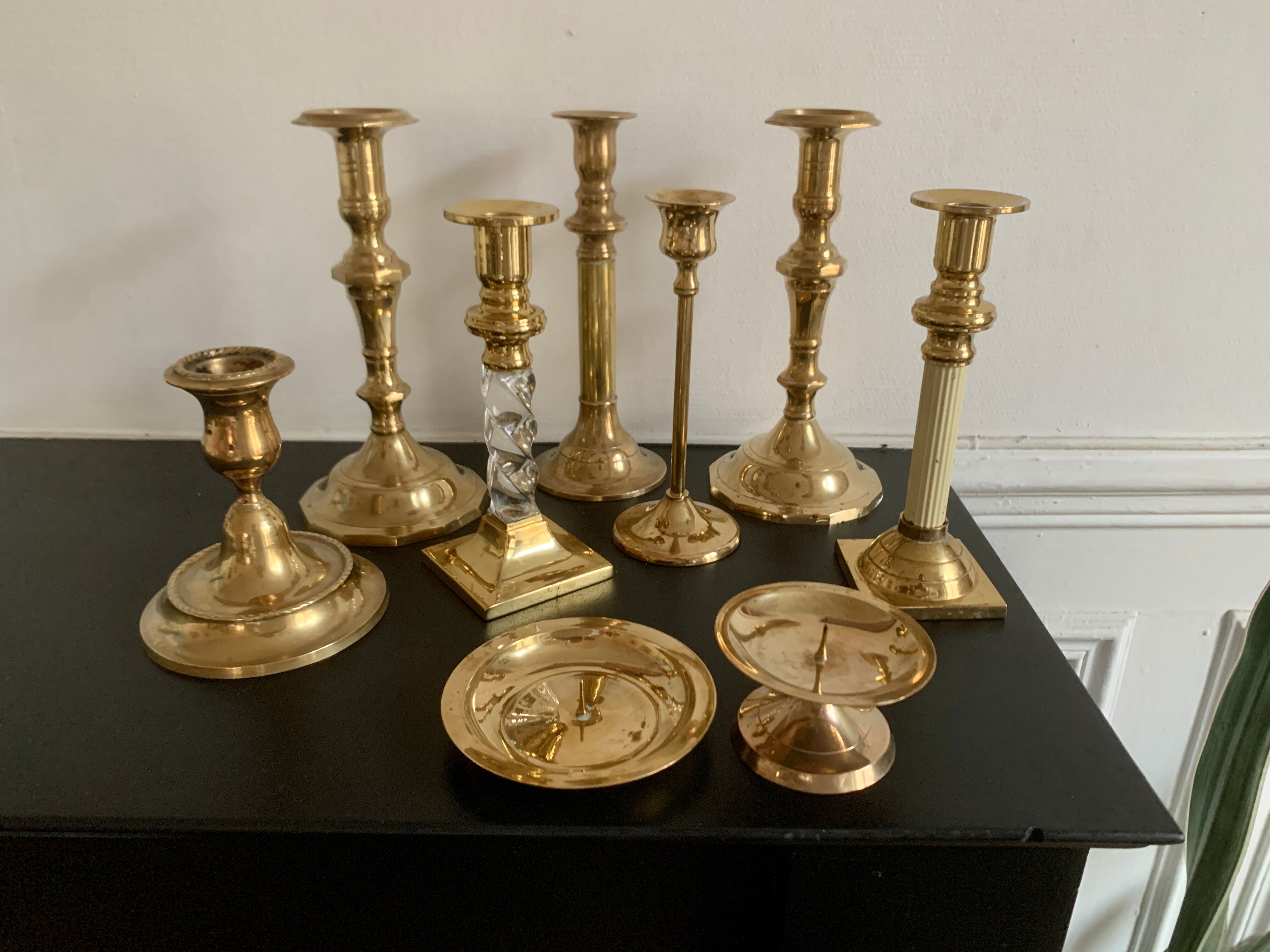 Set of 9 vintage brass candlesticks