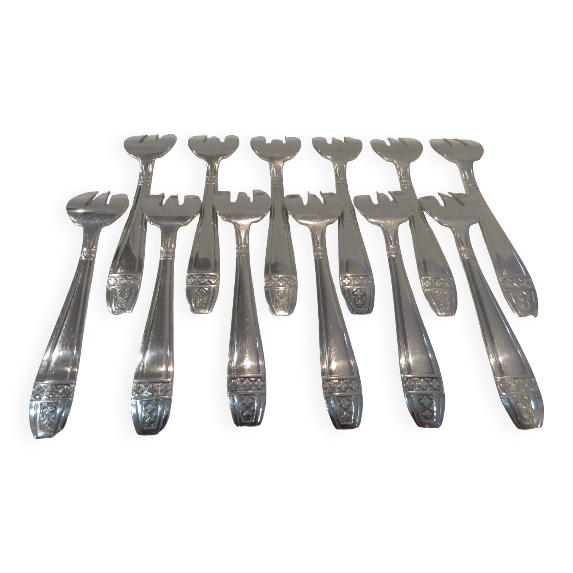 12 silver-plated oyster forks, goldsmith Collet Grand Prix Monaco