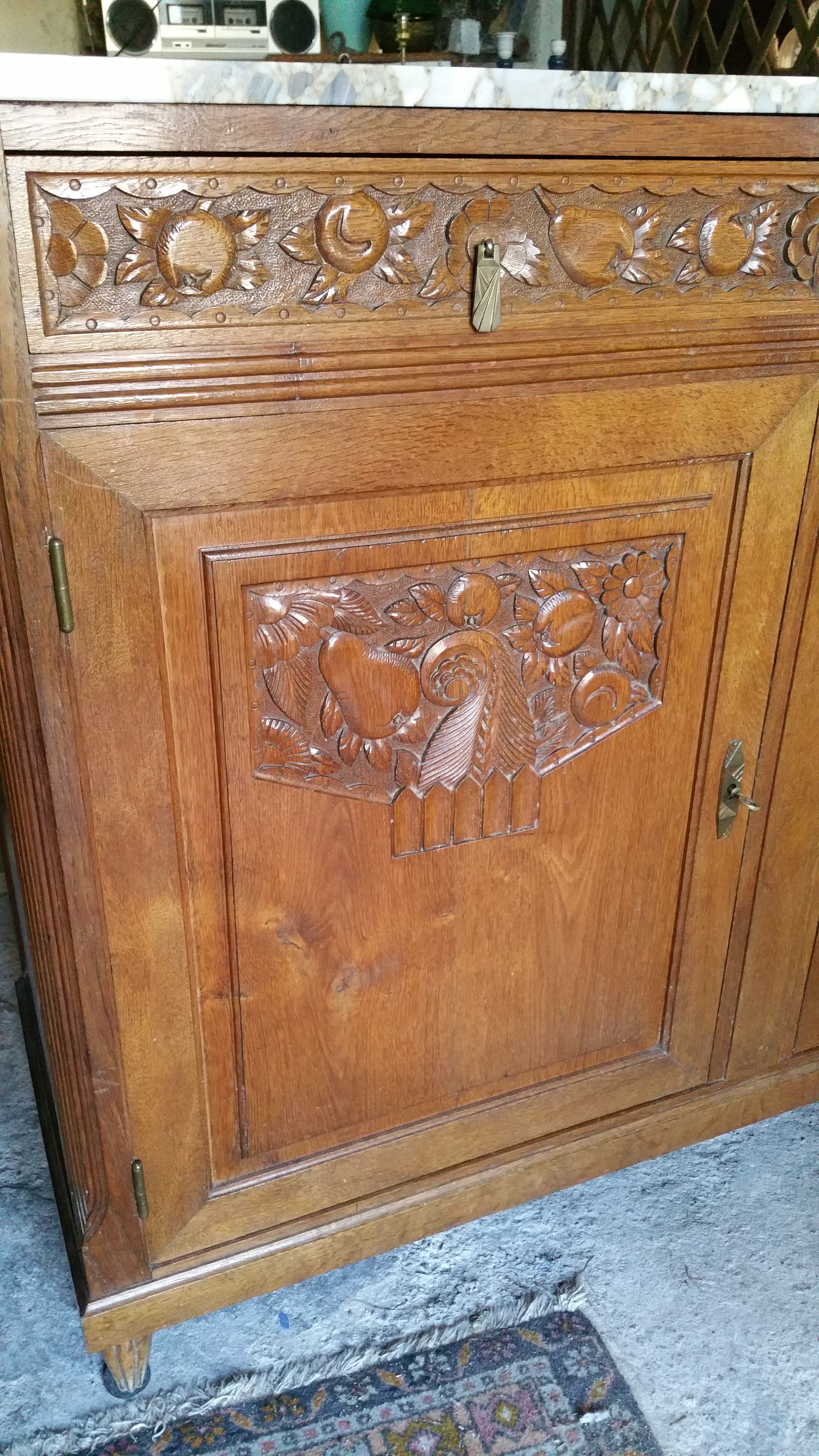 Art deco buffet  in blond oak with shelf marble