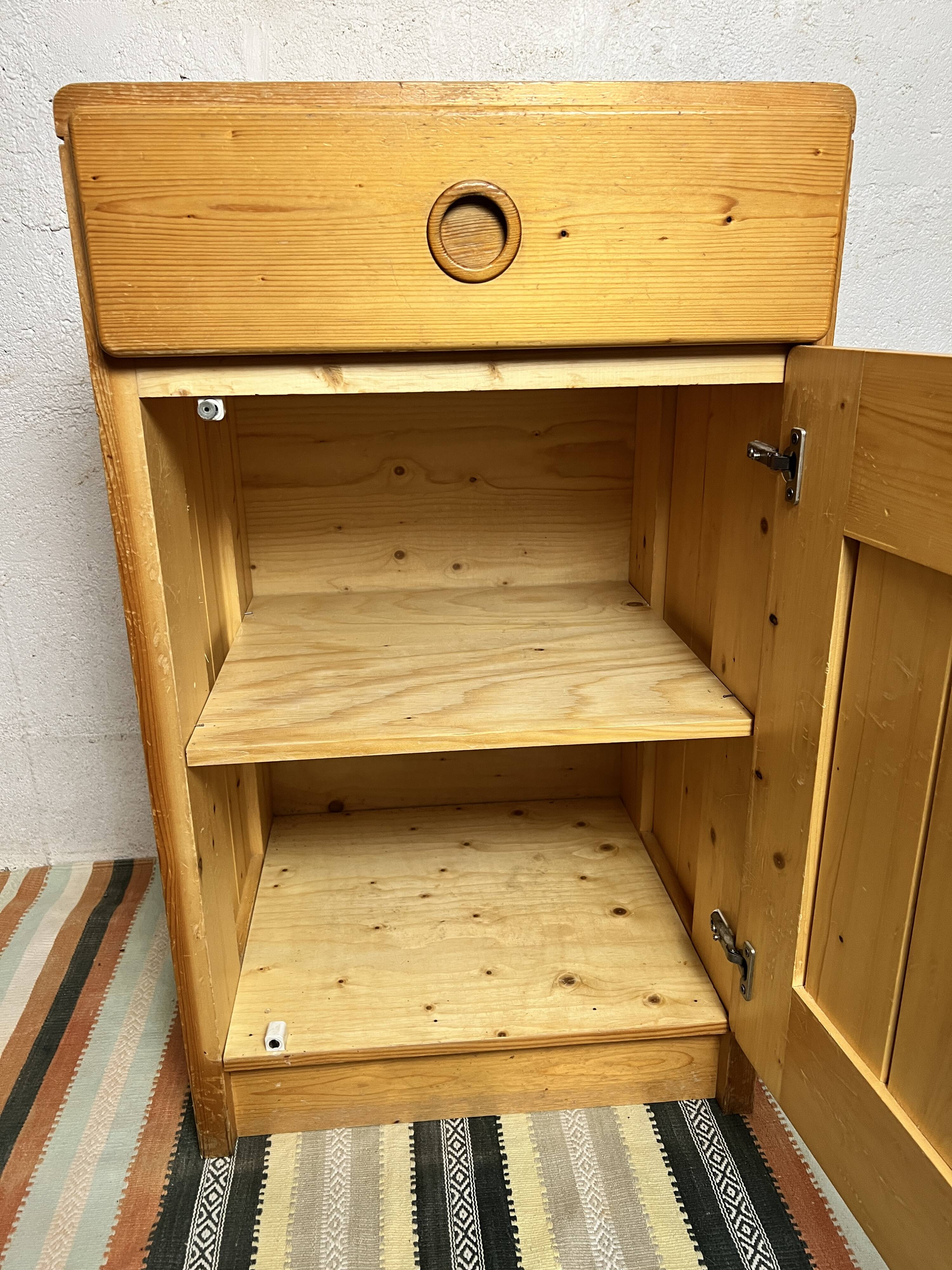 Charlotte Perriand selection buffet Les Arcs