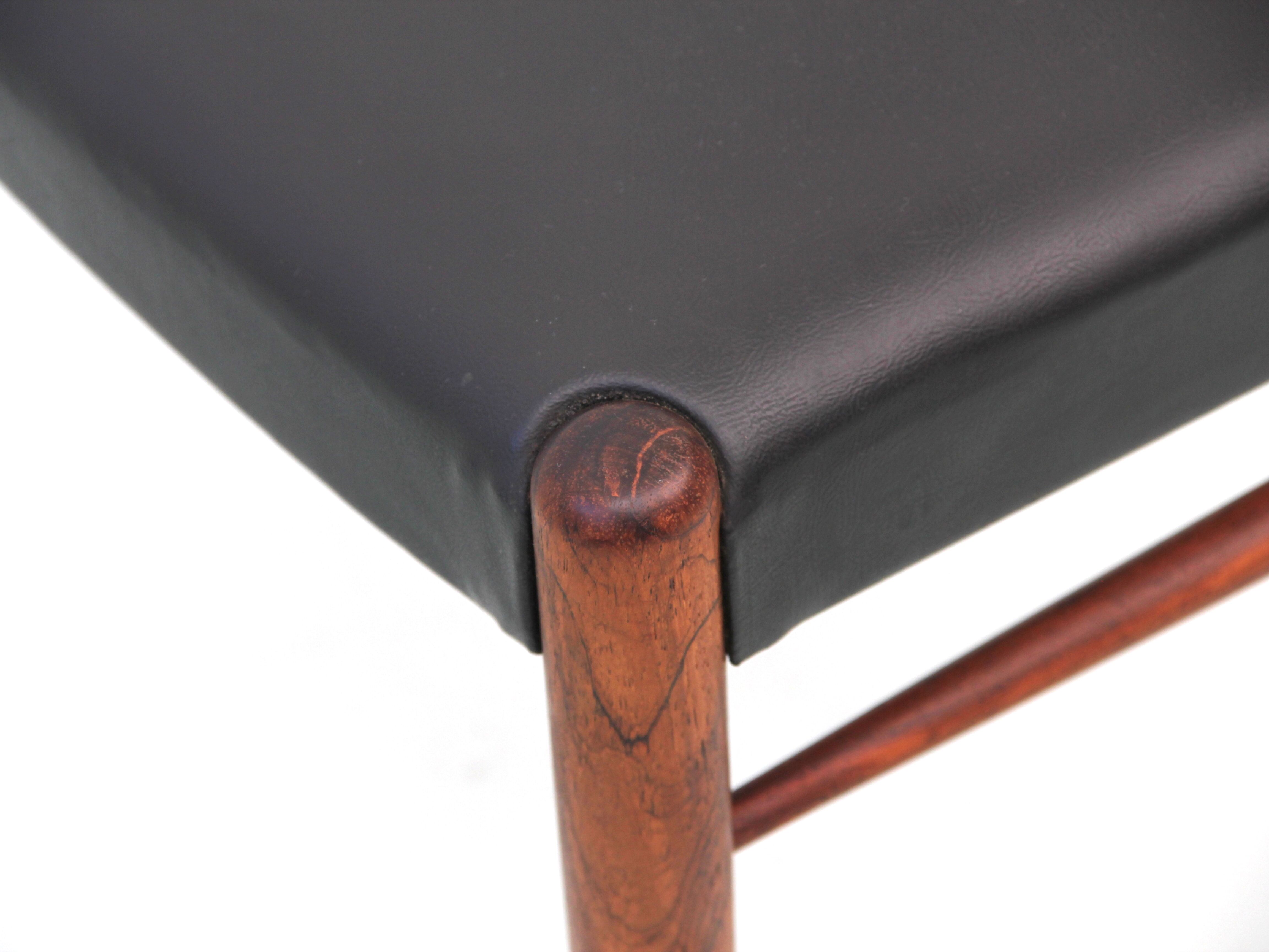 Scandinavian chair in Rio rosewood by Kai Lyngfeldt-Larsen for Søren Willadsen