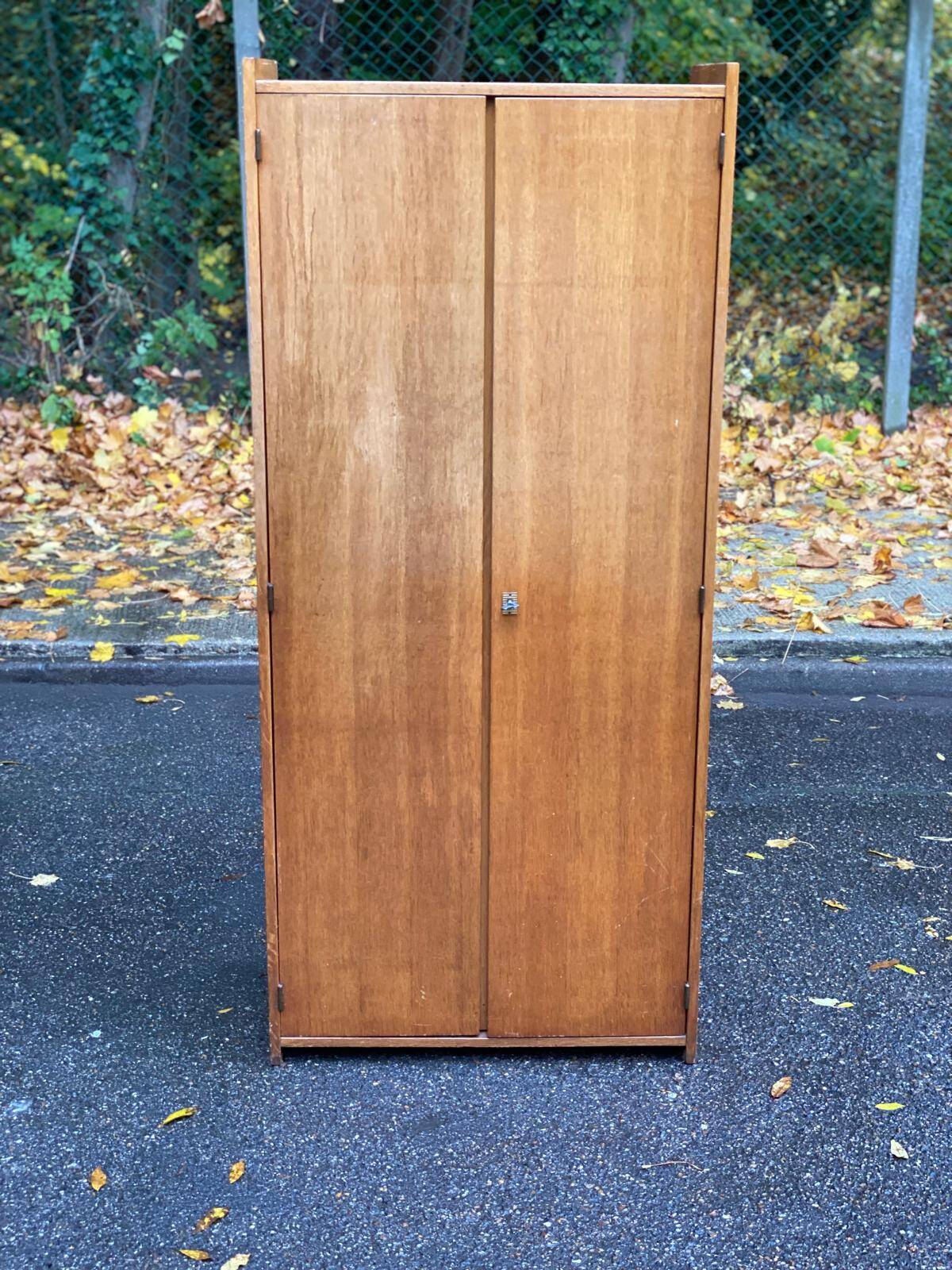 Armoire scandinave en chêne des années 60