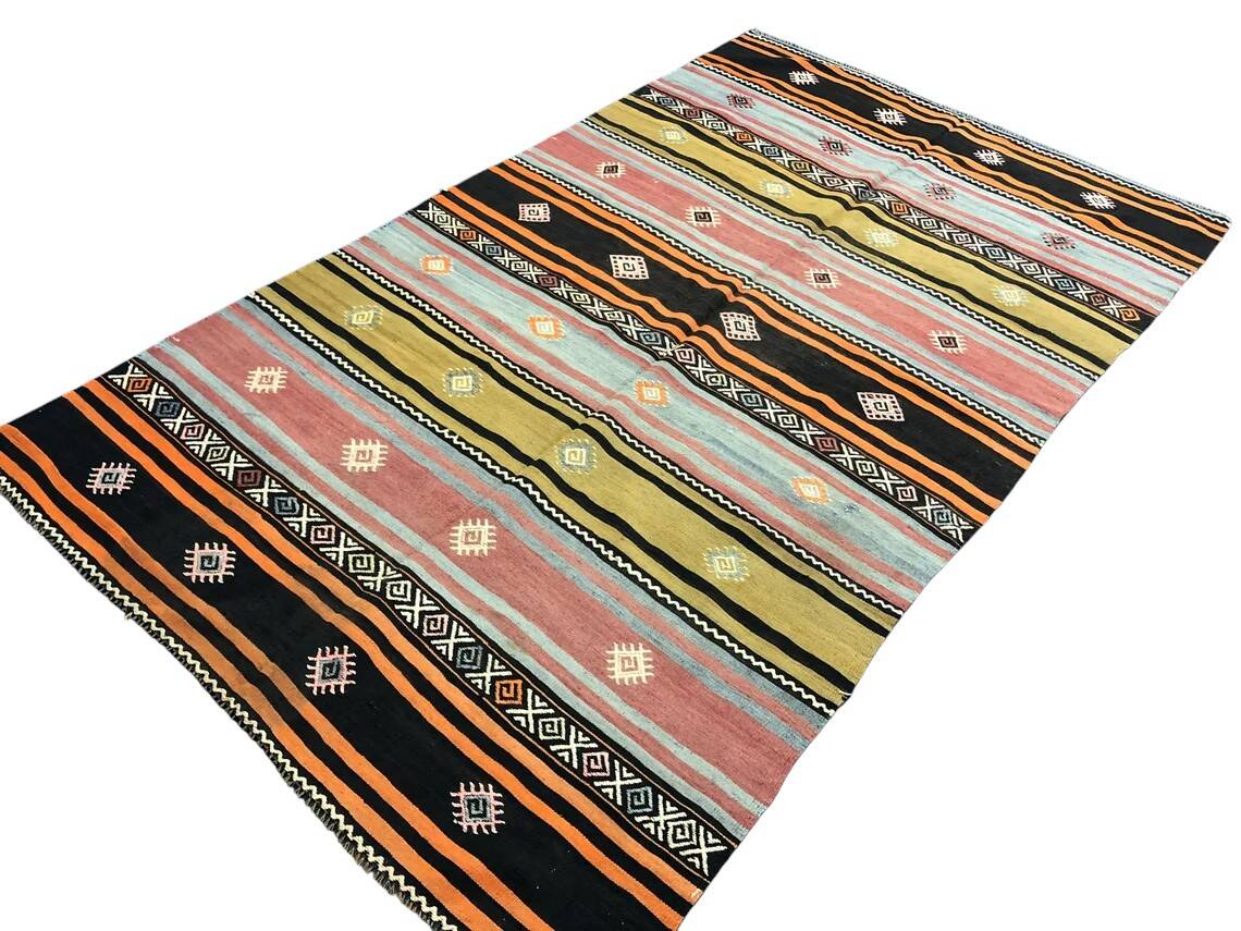 Oushak Vintage Wool Kilim Runner