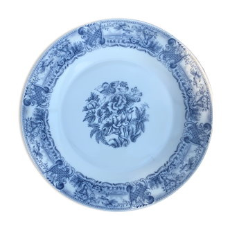 Porcelain dish