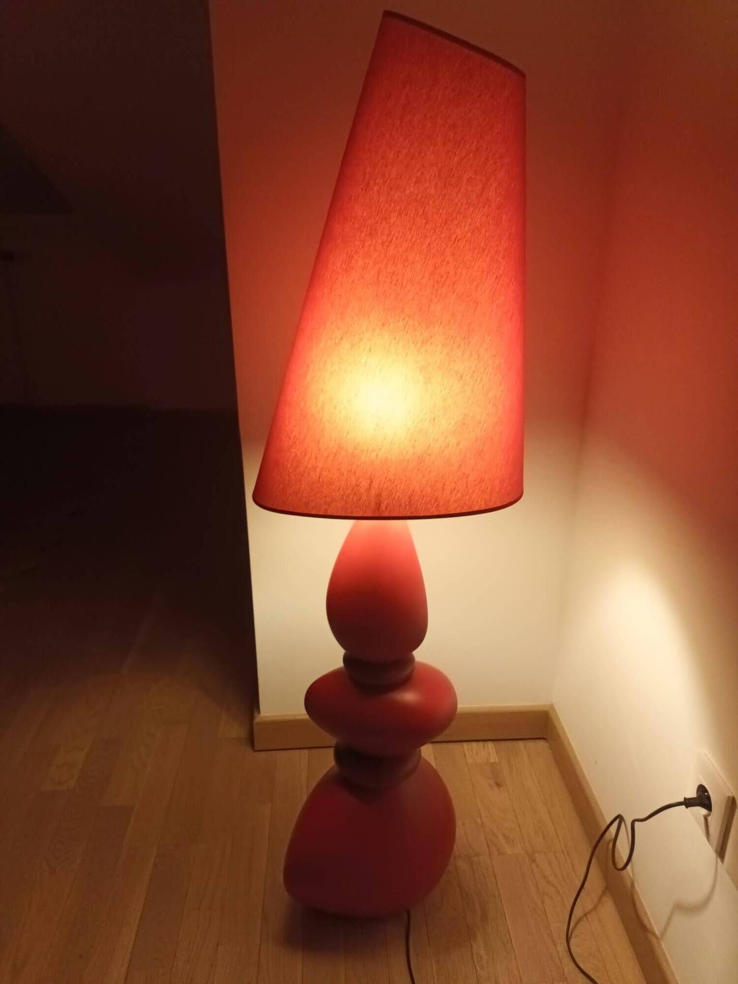 Lamp / luminaire retro 1970s style red