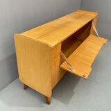 Commode vintage en bois de frêne par F.Jirák pour Tatra, 1960, Tchécoslovaquie